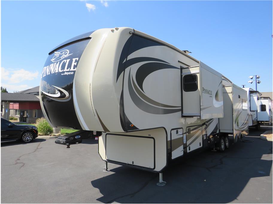 2017 Jayco Pinnacle 36FBTS from Auto Network Group Northwest Inc.