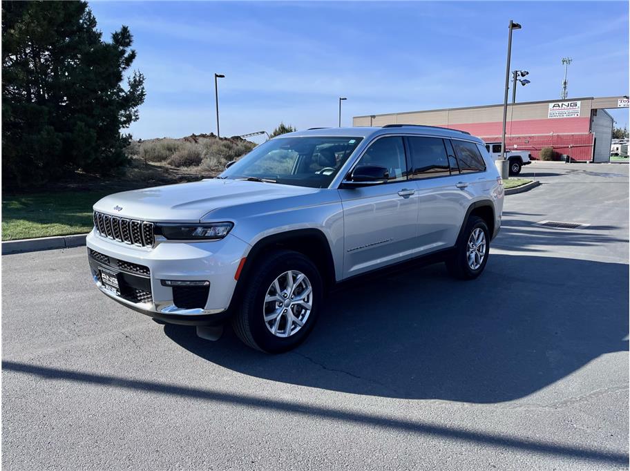 2021 Jeep Grand Cherokee L from Auto Network Group Northwest Inc.