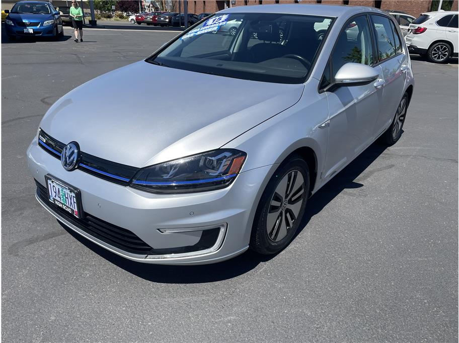 2015 Volkswagen e-Golf from High Road Autos