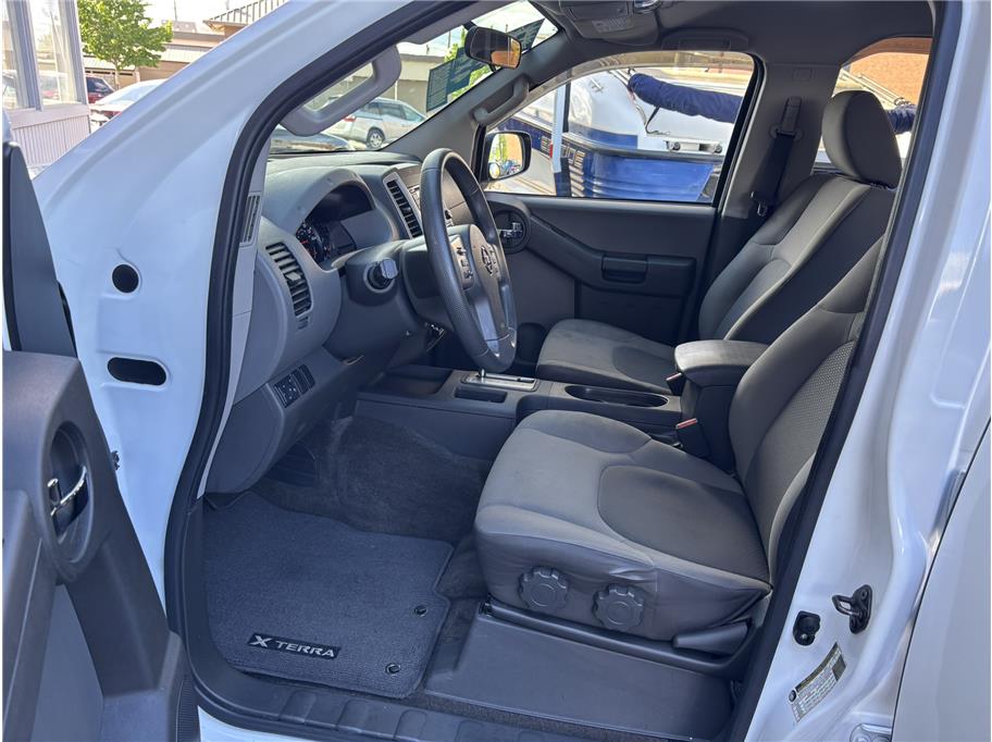 2015 Nissan Xterra S - Photo 11