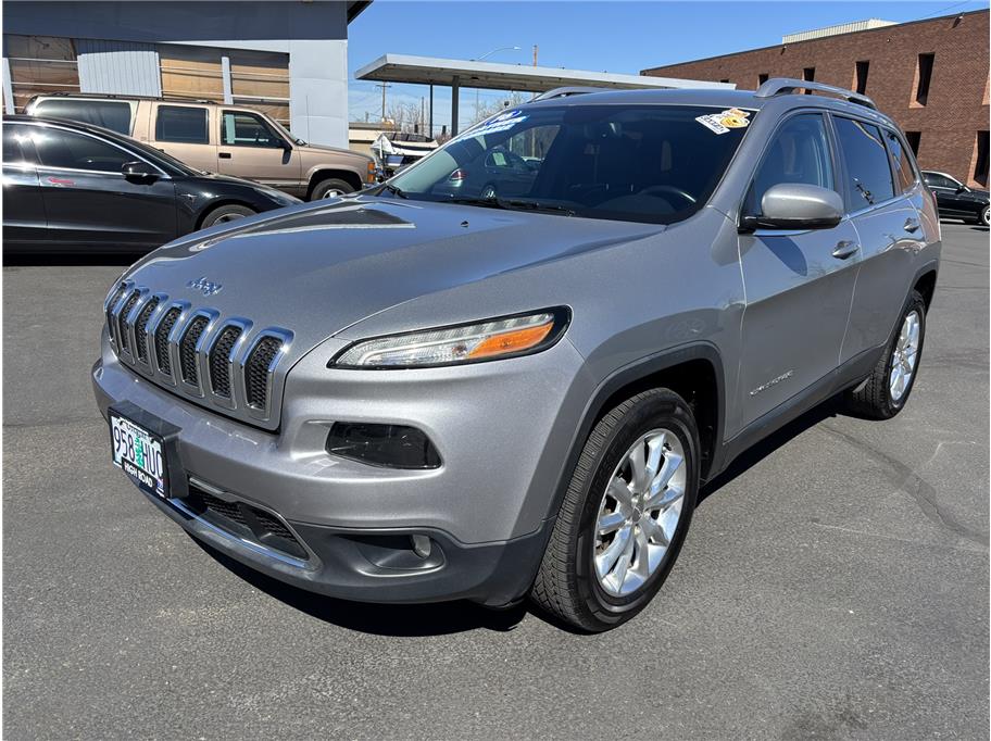 2016 Jeep Cherokee from High Road Autos