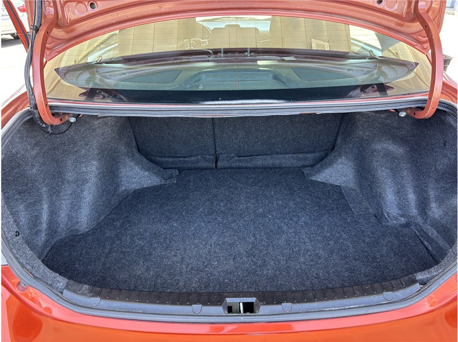 2013 Toyota Corolla L - Photo 17