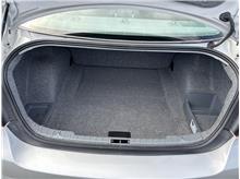 Vehicle Thumb #15