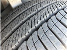 Vehicle Thumb #20