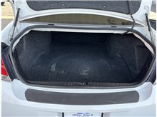 Vehicle Thumb #16