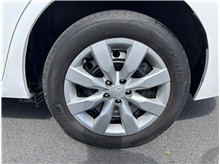 Vehicle Thumb #17