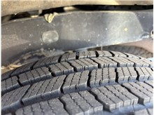 Vehicle Thumb #19