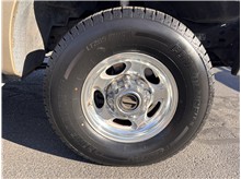 Vehicle Thumb #16