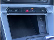 Vehicle Thumb #17
