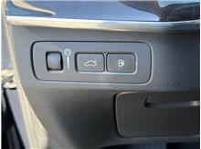 Vehicle Thumb #21
