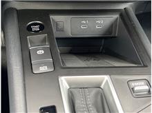 Vehicle Thumb #16