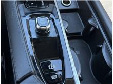 Vehicle Thumb #19