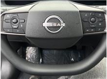 Vehicle Thumb #12