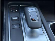 Vehicle Thumb #24