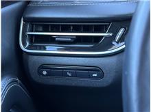 Vehicle Thumb #21
