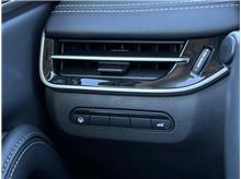 Vehicle Thumb #21