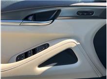 Vehicle Thumb #21