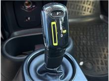 Vehicle Thumb #15