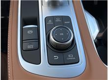 Vehicle Thumb #20