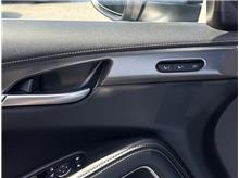 Vehicle Thumb #20