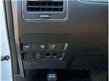 Vehicle Thumb #21