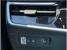 Vehicle Thumb #20