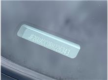 Vehicle Thumb #23