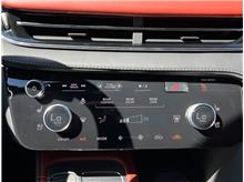 Vehicle Thumb #17