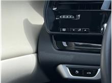 Vehicle Thumb #18