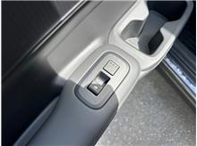 Vehicle Thumb #18
