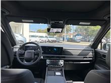 Vehicle Thumb #20