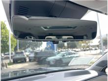 Vehicle Thumb #18
