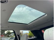 Vehicle Thumb #28