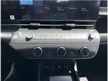 Vehicle Thumb #18