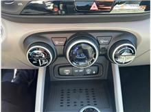 Vehicle Thumb #18