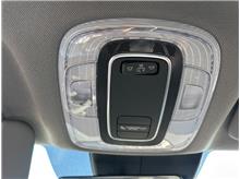 Vehicle Thumb #20