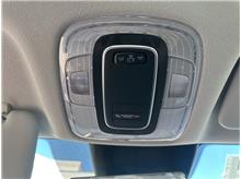 Vehicle Thumb #21