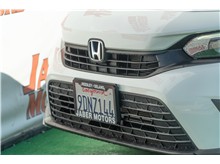 Vehicle Thumb #16