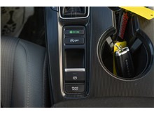 Vehicle Thumb #20