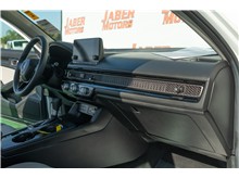 Vehicle Thumb #39