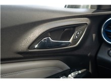 Vehicle Thumb #14