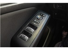 Vehicle Thumb #11