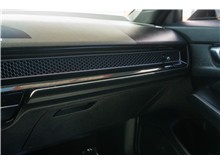 Vehicle Thumb #18