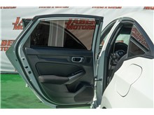 Vehicle Thumb #31