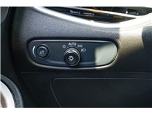 Vehicle Thumb #12