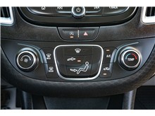 Vehicle Thumb #18