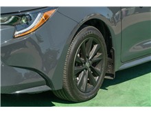 Vehicle Thumb #27