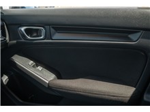Vehicle Thumb #14