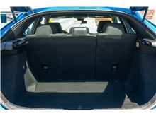 Vehicle Thumb #37
