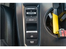 Vehicle Thumb #16